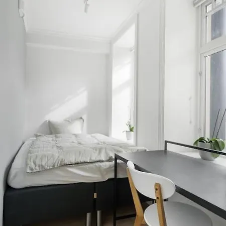 Apartment Flott Midt I Sentrum *